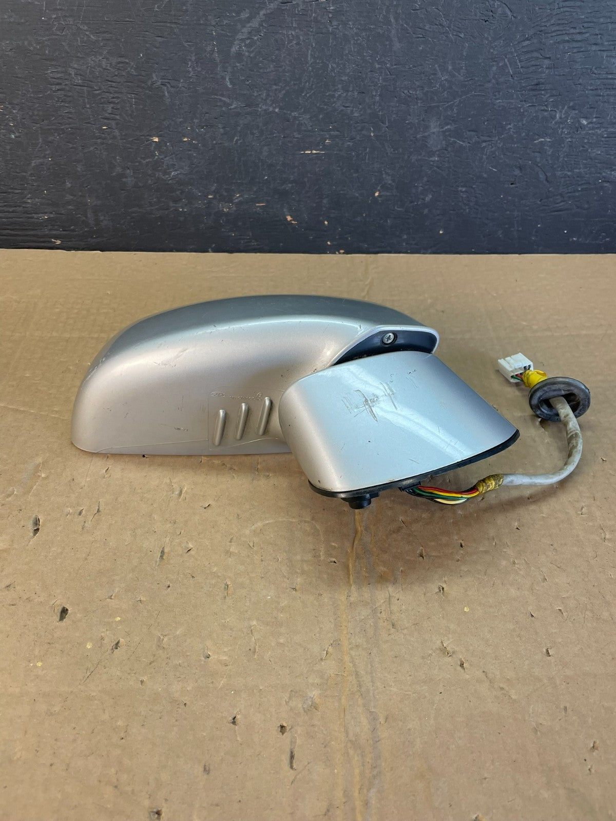2007 - 2009 Kia Rondo Right Passenger RH Side View Door Mirror AC98443