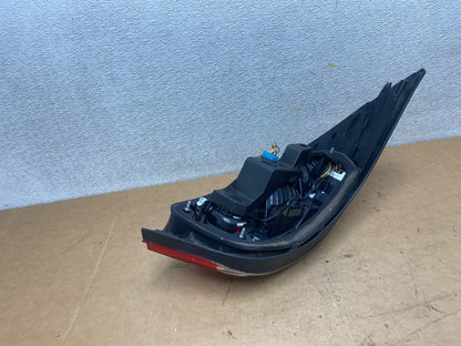 2008 2009 2010 BMW 5 525i 530i Right RH Side Tail Side Light Oem X4739 DW8