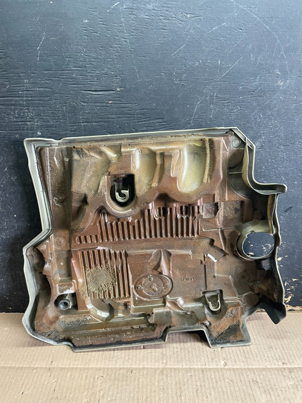 2008 to 2010 Toyota Highlander Top Engine Cover Lid OEM Z8519 DG5