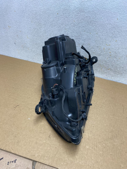 2007 to 2009 Mercedes GL-Class GL450 Right Passenger Headlight AI3260 DW8