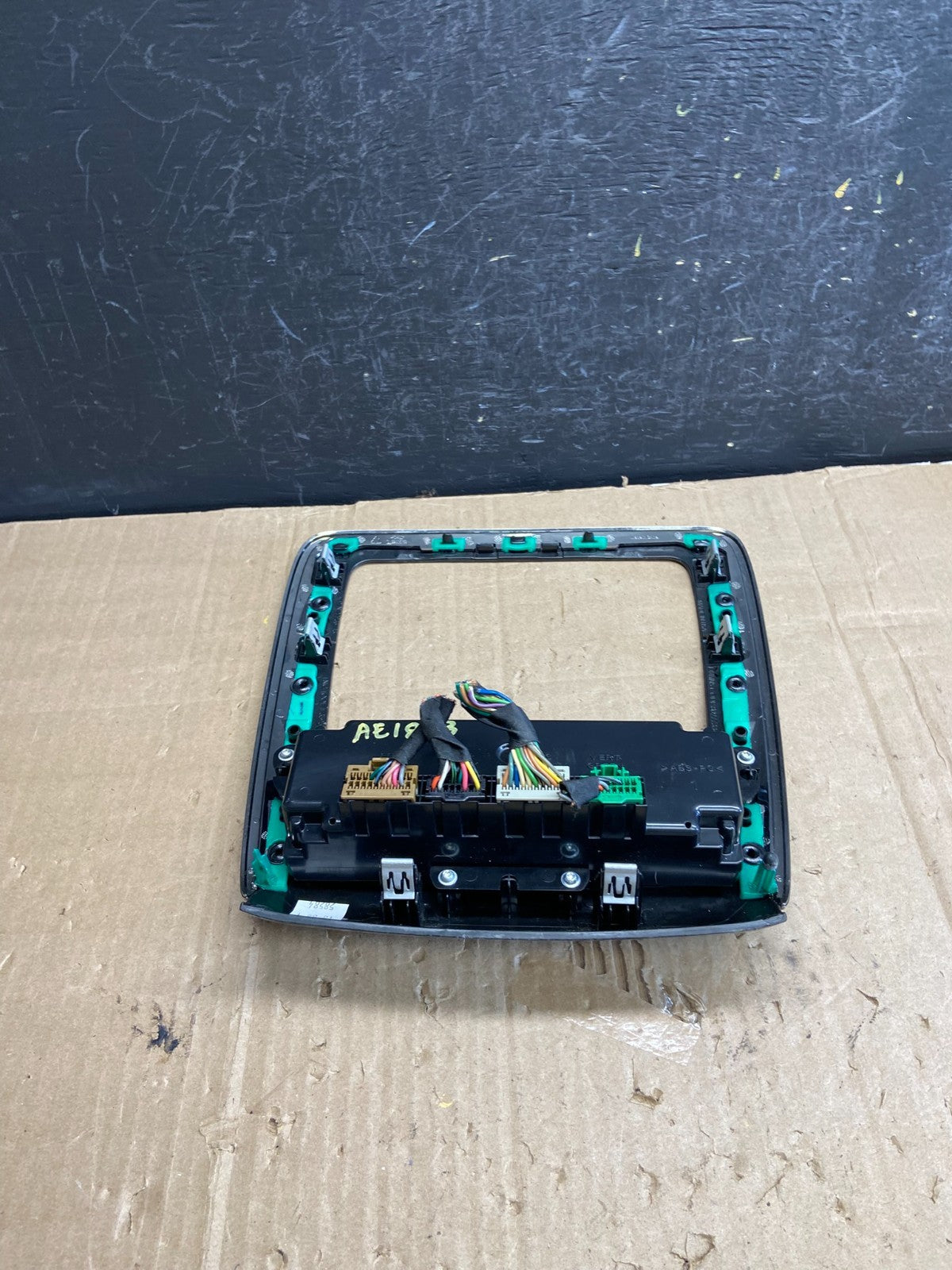 2013 to 2017 Buick Enclave AC Heater Climate Control Unit AE1808 DG4