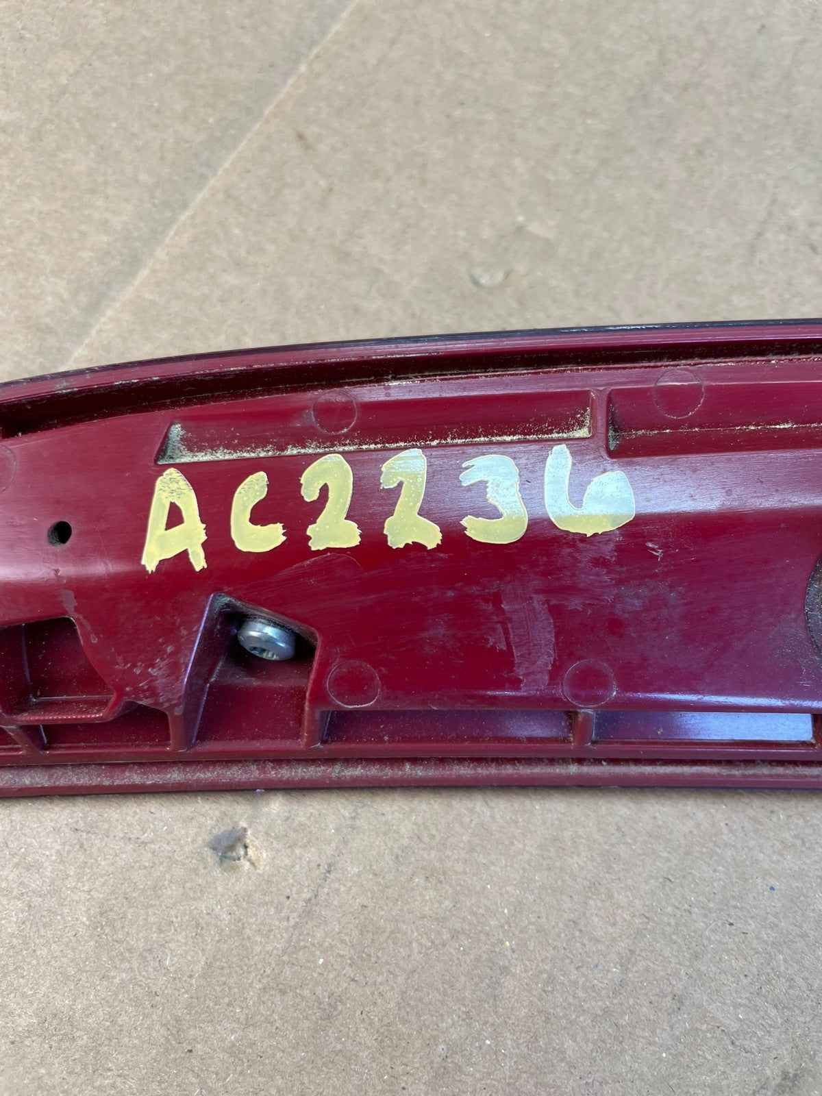 2013 to 2017 Cadillac XTS LED Third 3rd Center Tail Trunk Light AC22365