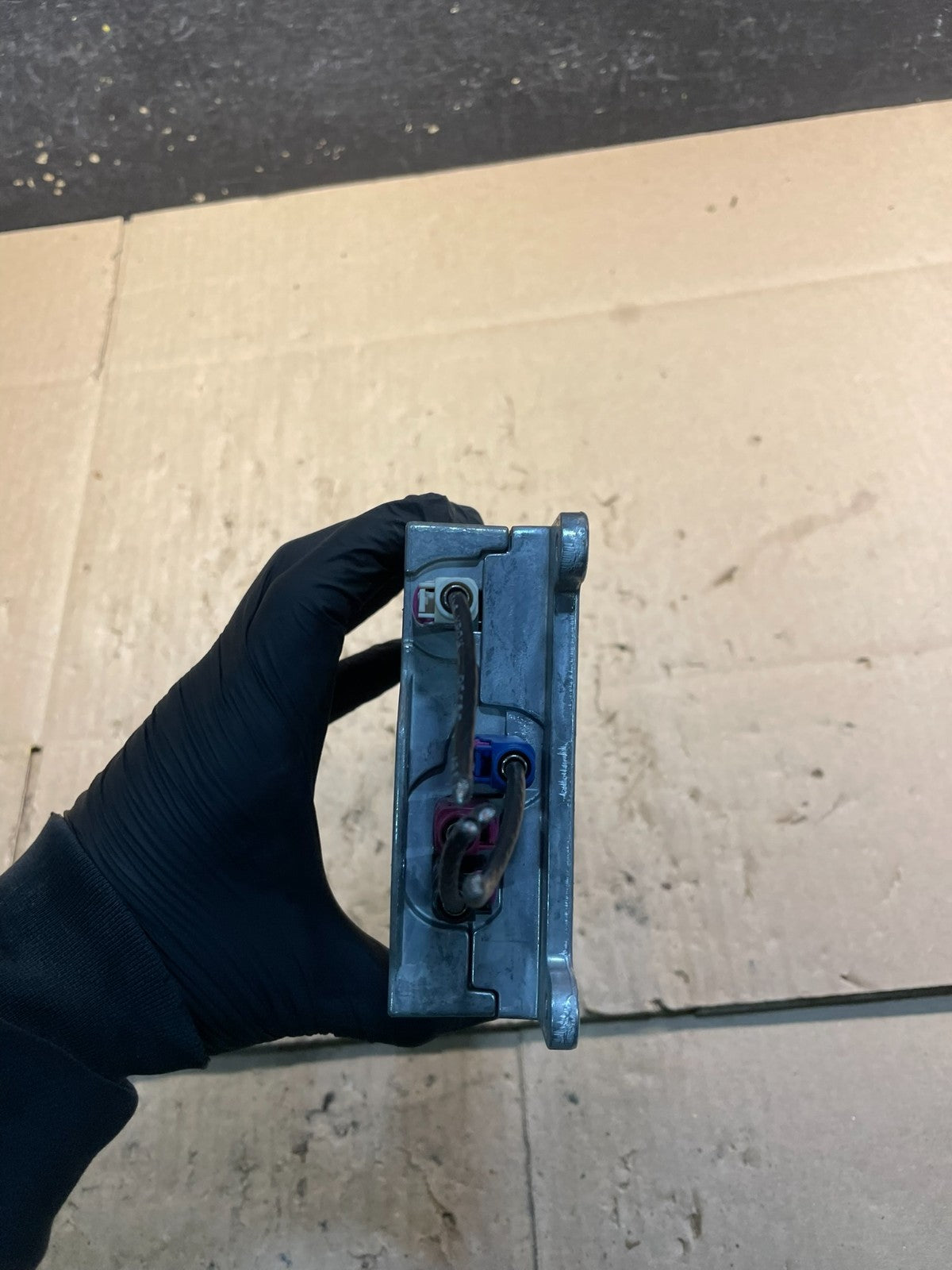 2007 to 2011 Bmw Bluetooth Control Module Computer Telematics W1397 DG1