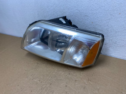 2004 - 2008 Mitsubishi Endeavor Headlight Left Driver Lh Side AF7376 DW1