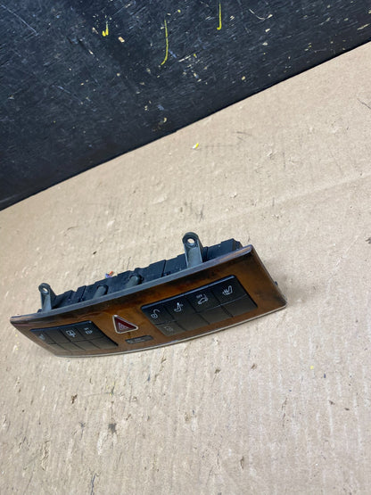 2005 - 2007 Mercedes C230 C240 Center Console Switch Control Unit T4938 DG3