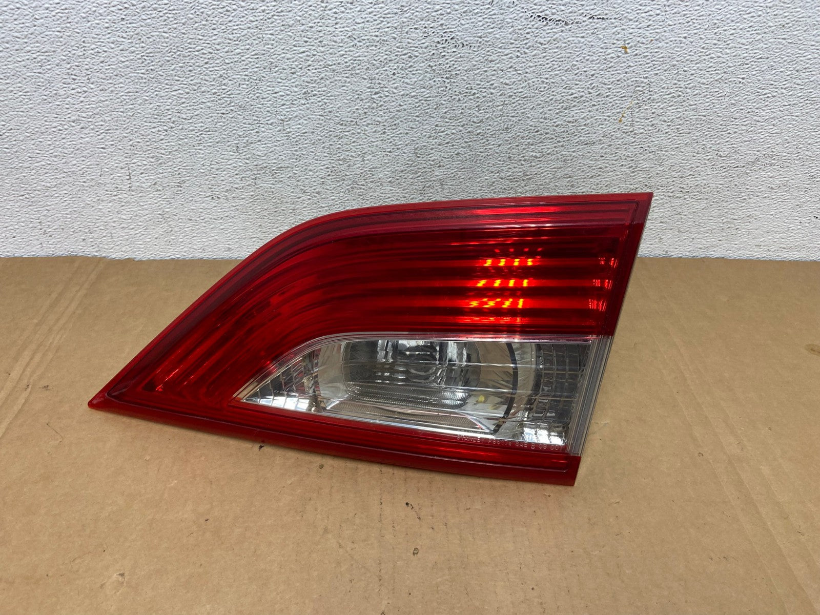 2011 - 2017 Nissan Quest Right Passenger Rh Side Inner Tail Light AD2606 LK0