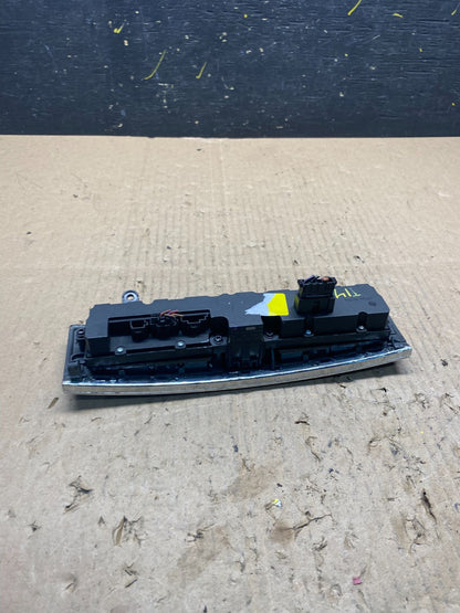 2005-2009 Mercedes W209 CLK350 CLK550 Door Lock ESP Hazard Control t1443 DG4