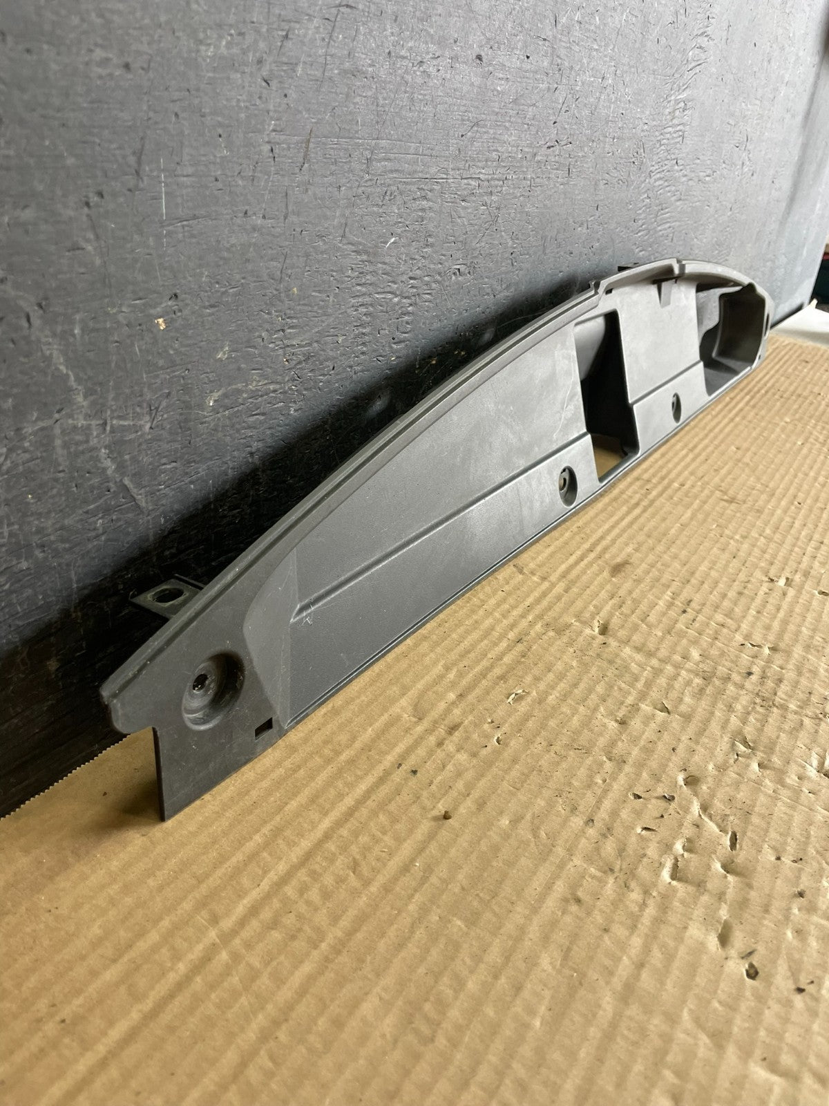 2011 to 2016 Kia Sportage Front Radiator Upper Cover Sight Shield af3518 DG2