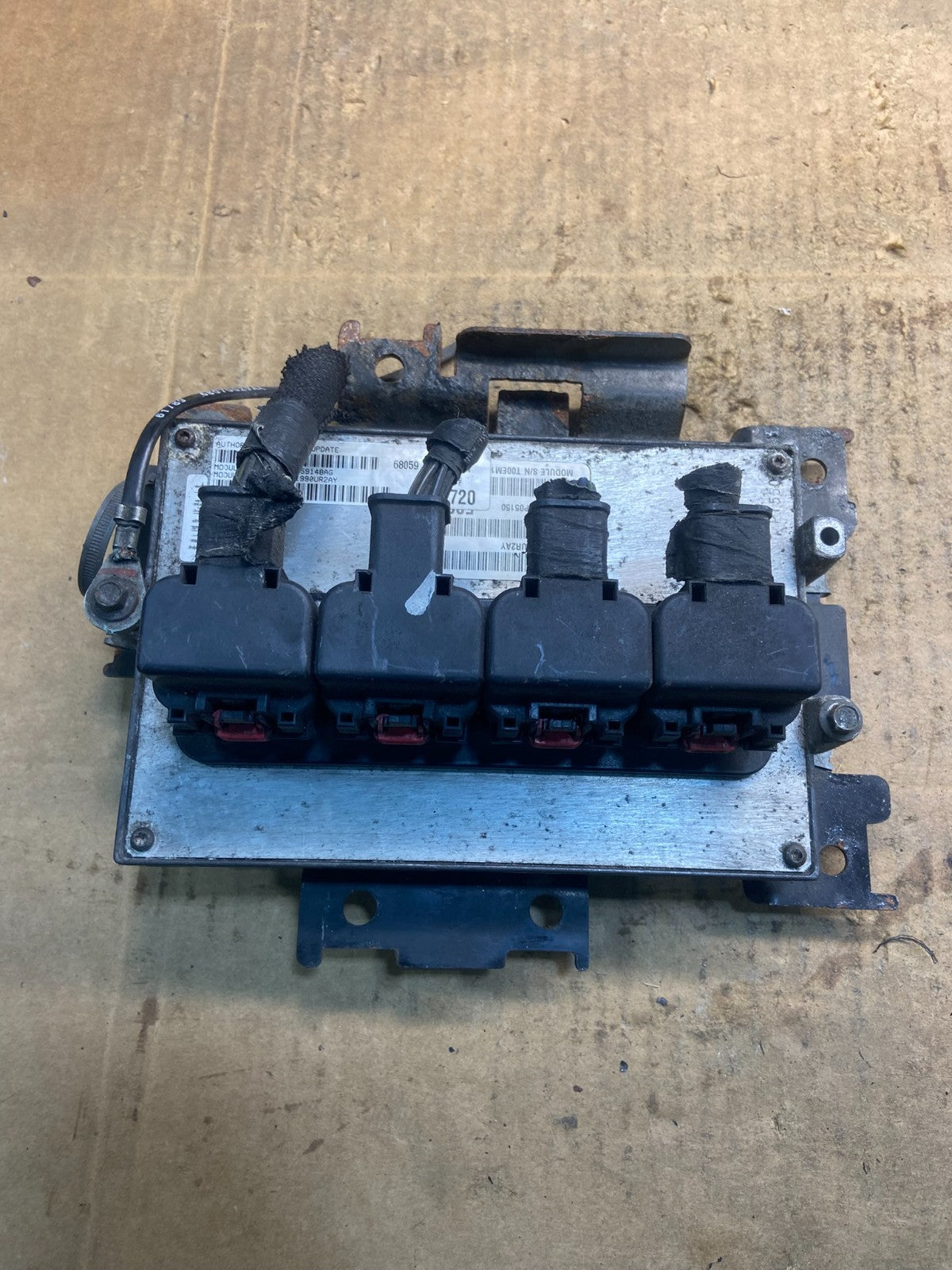 2011 Jeep Grand Cherokee 5.7L ECM ECU Engine Control Computer Modul y4653 DG1