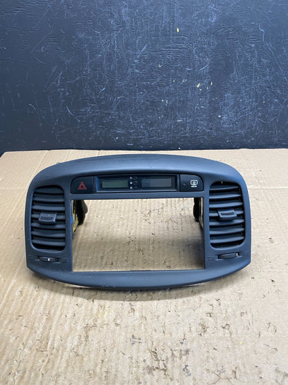 2006 - 2009 Hyundai Accent Center Radio Hazard Air Vent Bezel AD1912 DG0