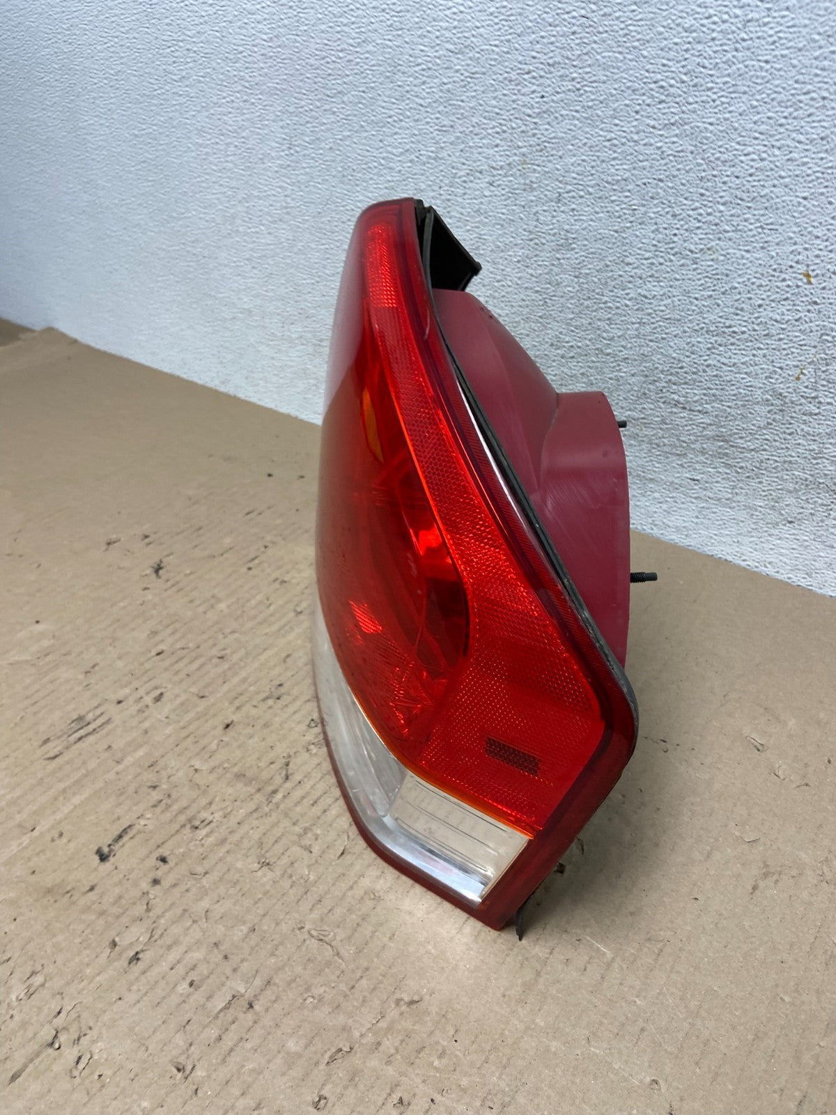 2002 to 2003 Kia Spectra Sedan Passenger Right Side Tail Light AF5907 DG1