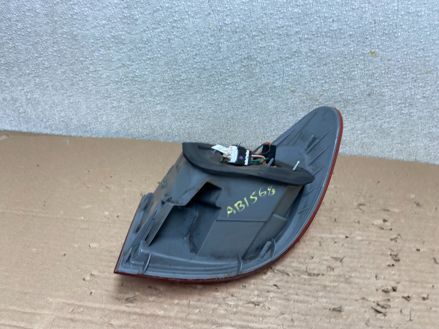 2007 to 2010 Hyundai Elantra Sedan Left Driver Side Tail Light Oem AB1568 LK4