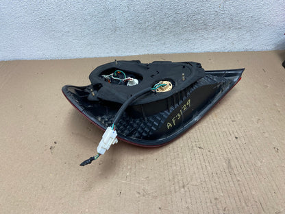 2002 2003 2004 Toyota Camry Tail Light Right Passenger Rh Side AF3129 LK4