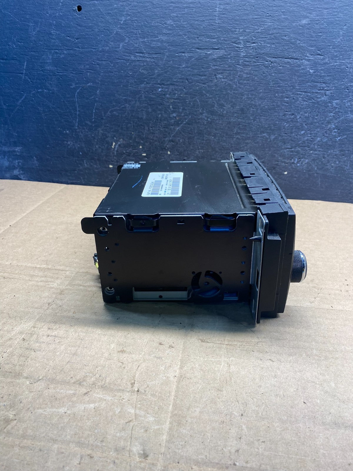 2007-2012 Chrysler Dodge Jeep Ram Radio CD MP3 AUX Receiver AE8252 DG2