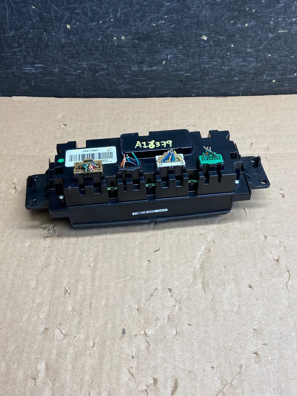 2007 to 2011 Cadillac Escalade AC Heater Climate Control Panel AI6379 DG3