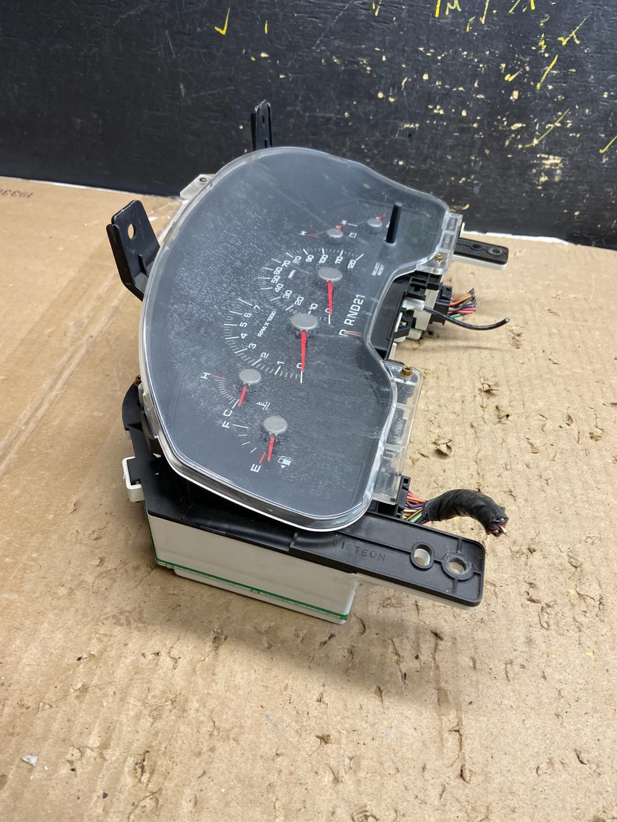2000 2002 Ford Expedition Speedometer Instrument Gauge Cluster Oem ab5760 DG2