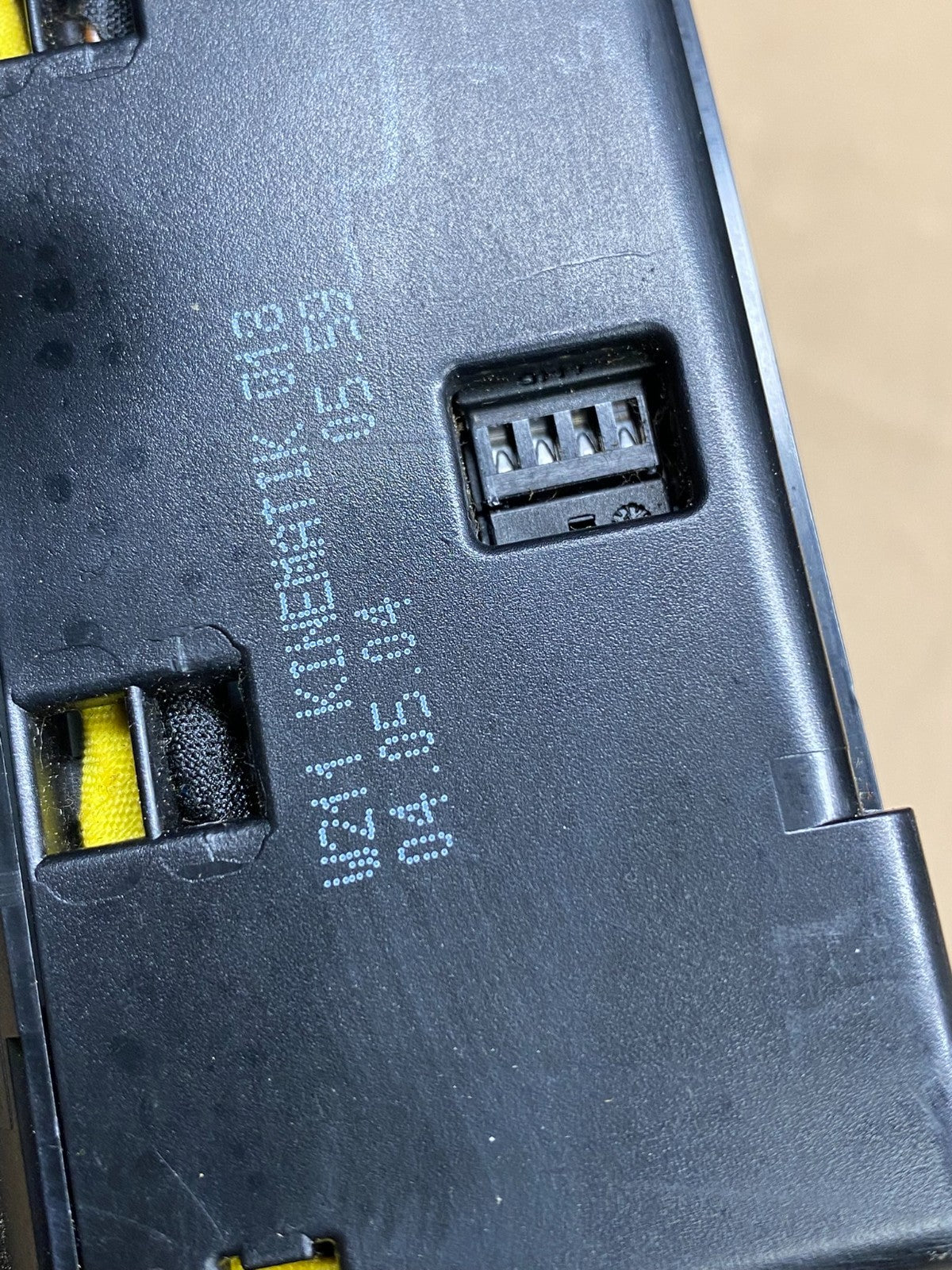 2006-2011 Mercedes W211 E350 E500 Center Console Switch Control Unit T4973 DG6