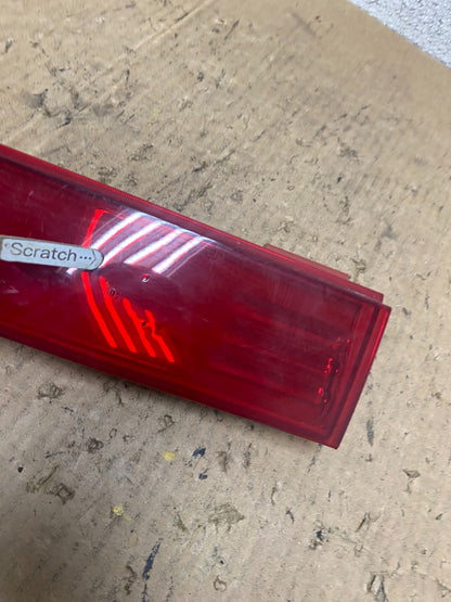 2009 2010 2011 Nissan Cube Center Rear Tail Light Q79384
