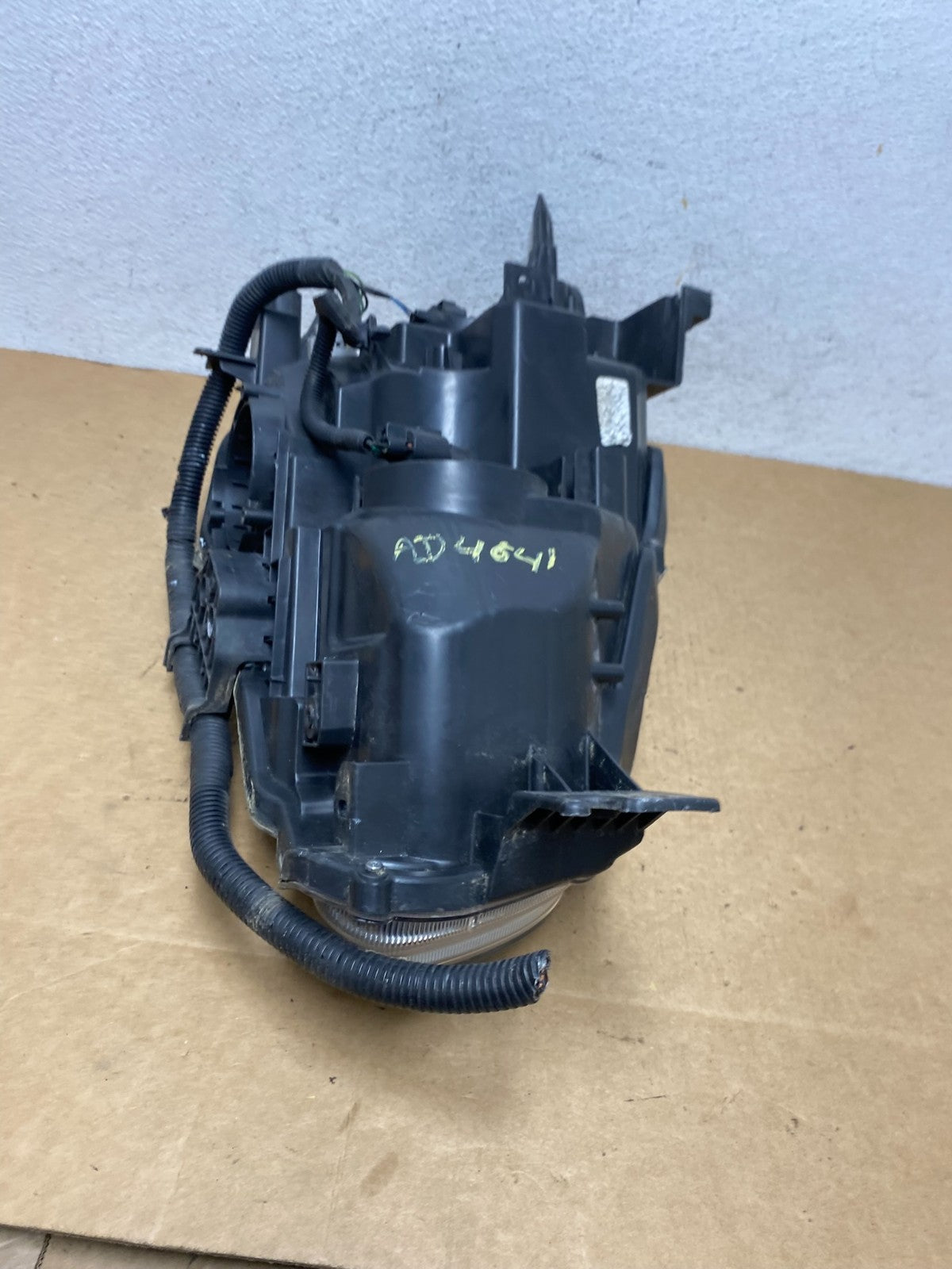 Halogen 2009 to 2014 Nissan Maxima Left Driver LH Side Headlight AD4641 DW5