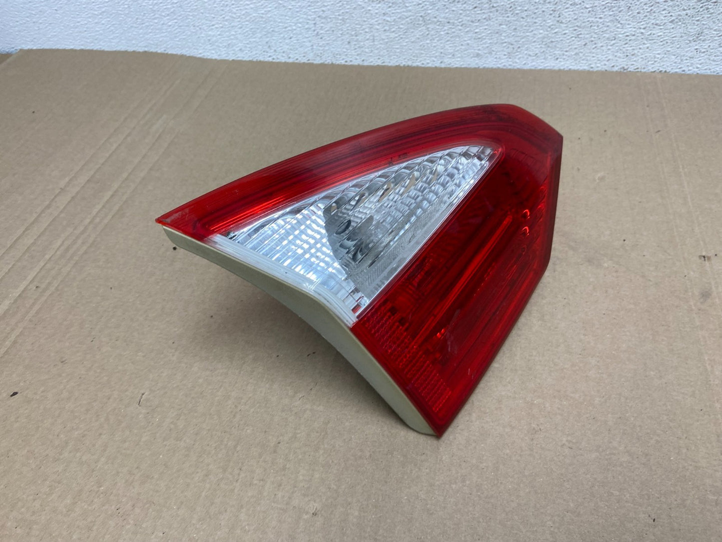 2014 to 2019 Ford Fiesta Left Driver LH Side Tail Light Inner AE9408 DG2