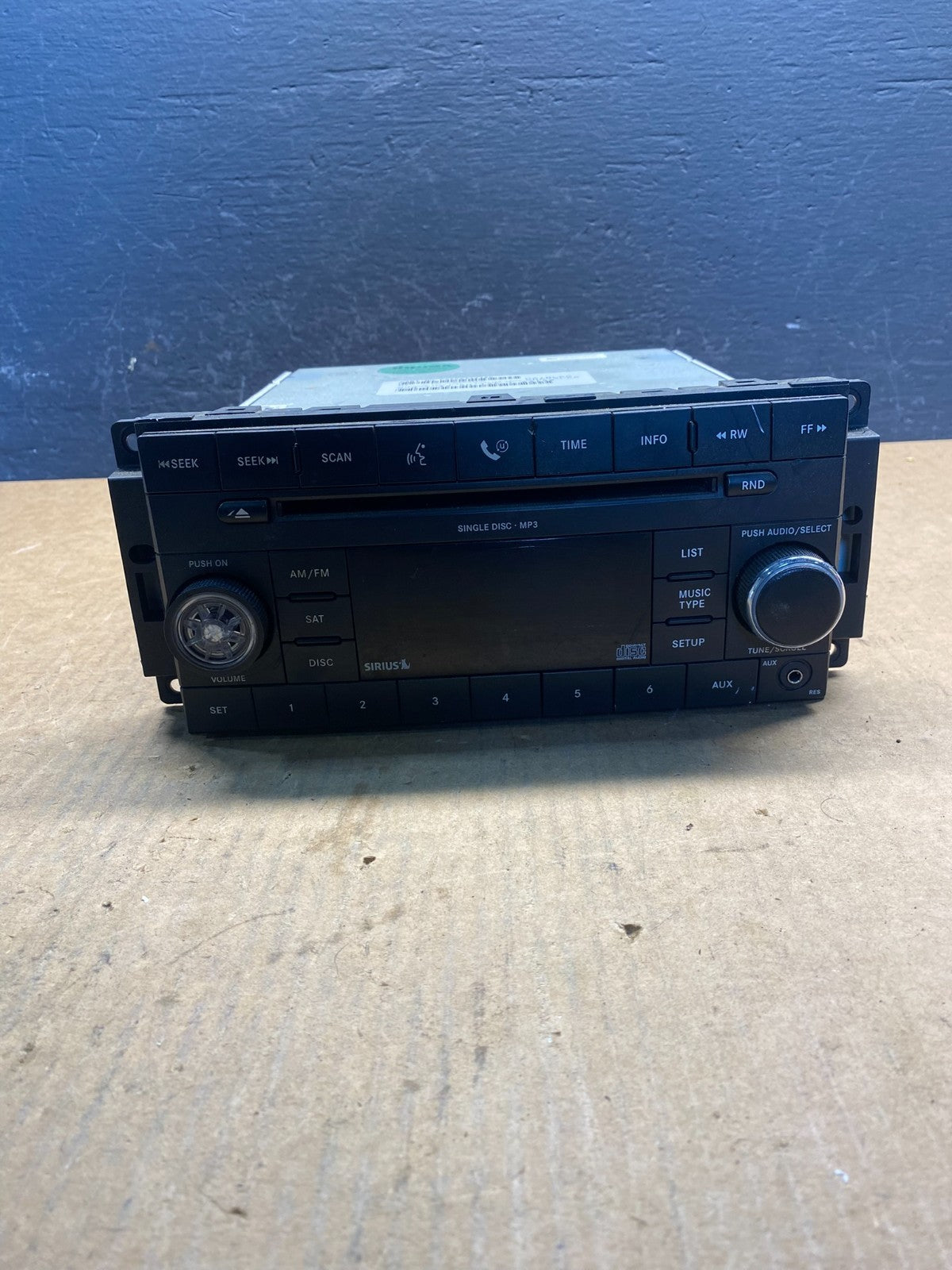 2007-2012 Chrysler Dodge Jeep Ram Radio CD MP3 AUX Receiver ac6956 DG0
