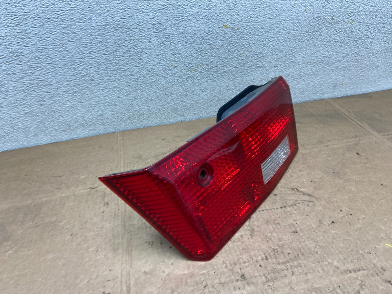 2005 Honda Accord Sedan Right Passenger Inner Tail Light Oem Y6009 DW2