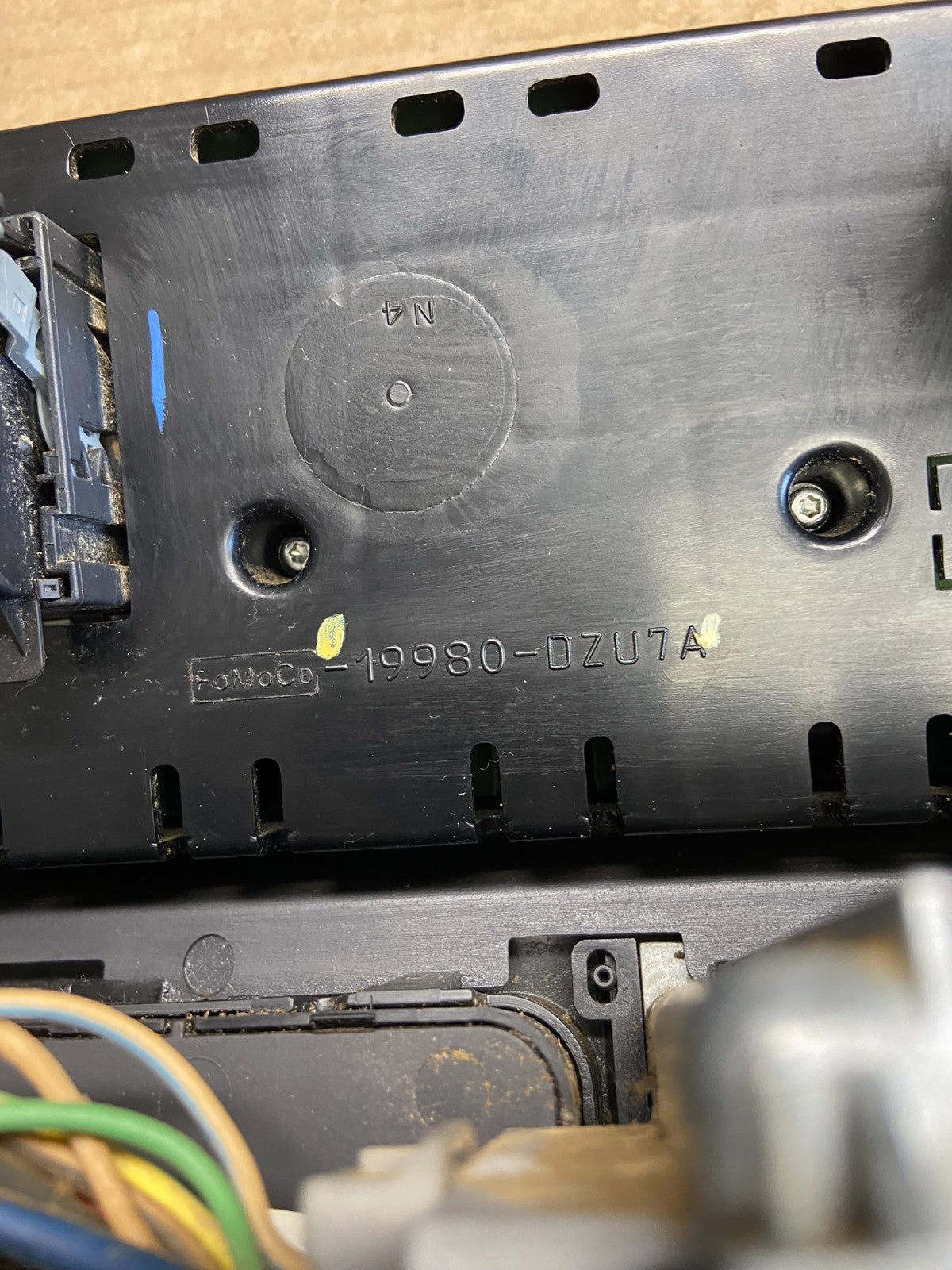 2008-2010 Ford F250 F350 Radio Climate Control Radio Dash Bezel Panel ah3595 DG5