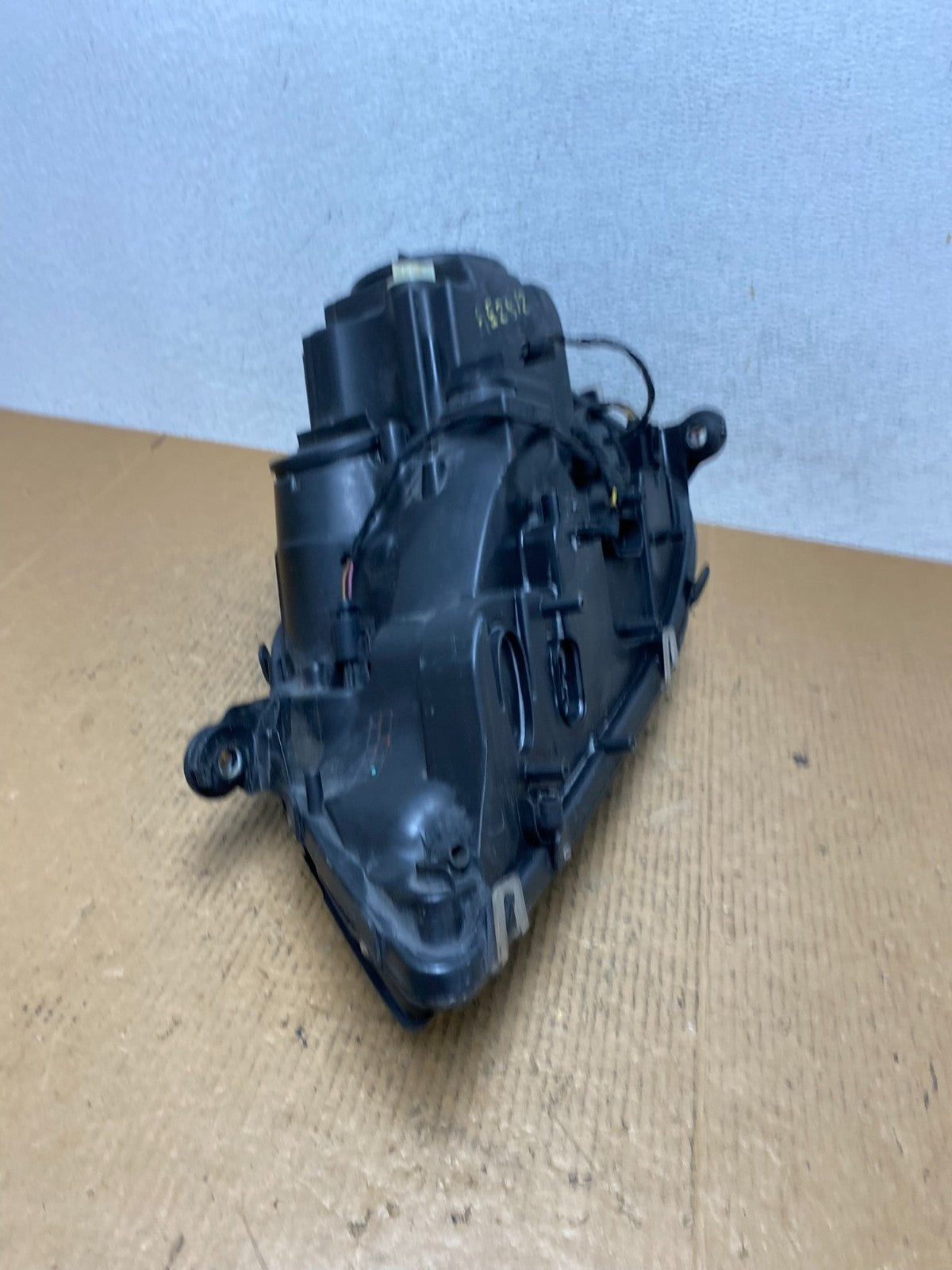 Halogen 2006-2009 Mercedes-Benz ML Class Right Passenger Headlight AE2812 DW9