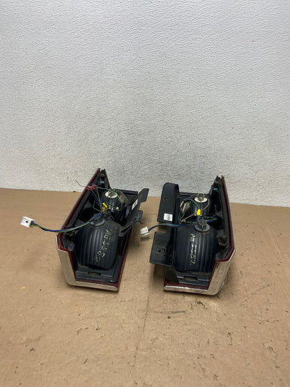 2006 to 2008 Hummer H3 Left+Right Side Tail Lights AG5582 LK8