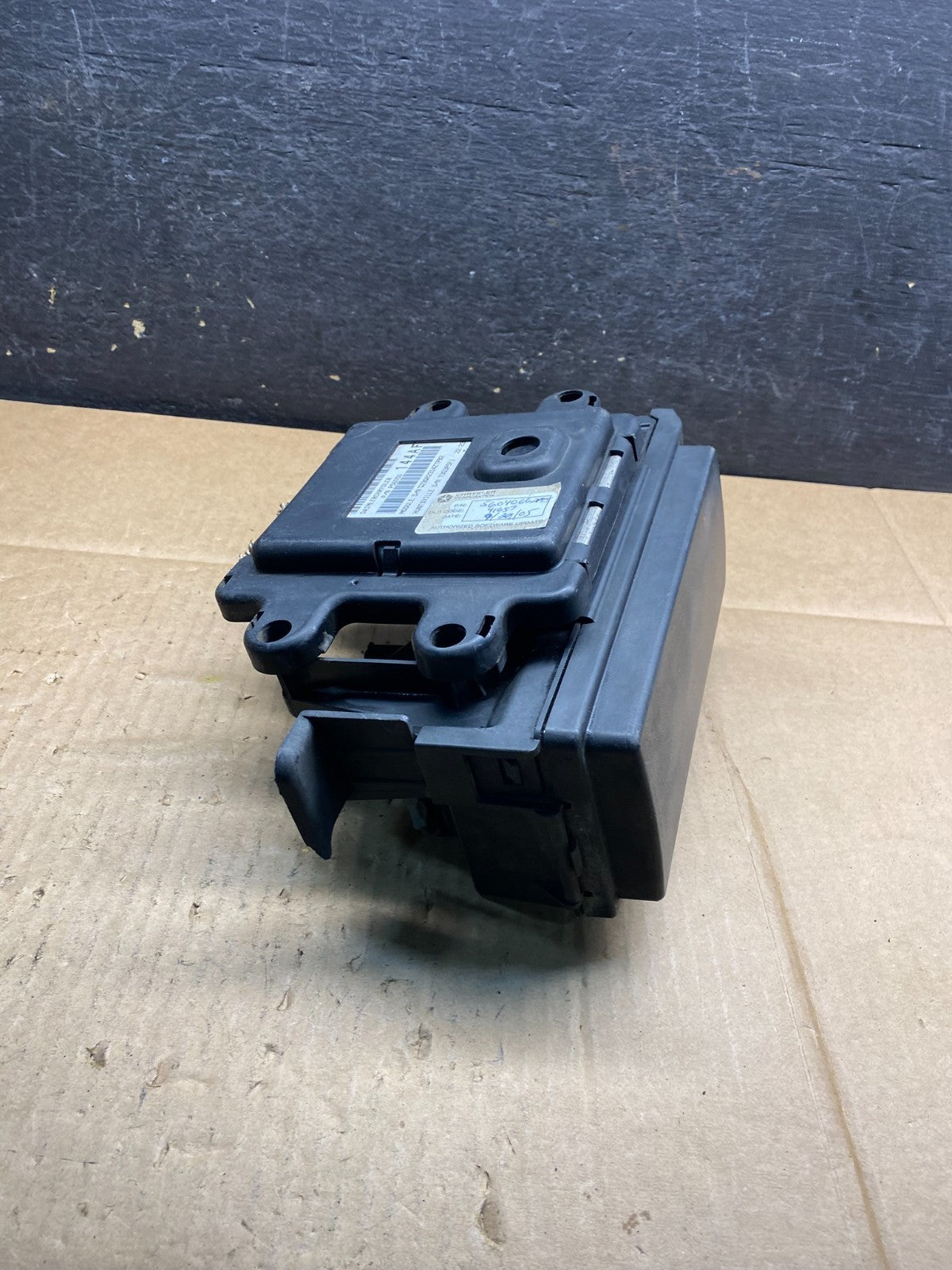 2005 2006 Jeep Grand Cherokee Fuse Box Multi-Function Relay Module OE ai7723 DG2
