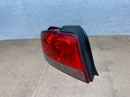 2002 to 2005 Hyundai Sonata Left Driver Lh Side Tail Light Oem AA6268 DW1