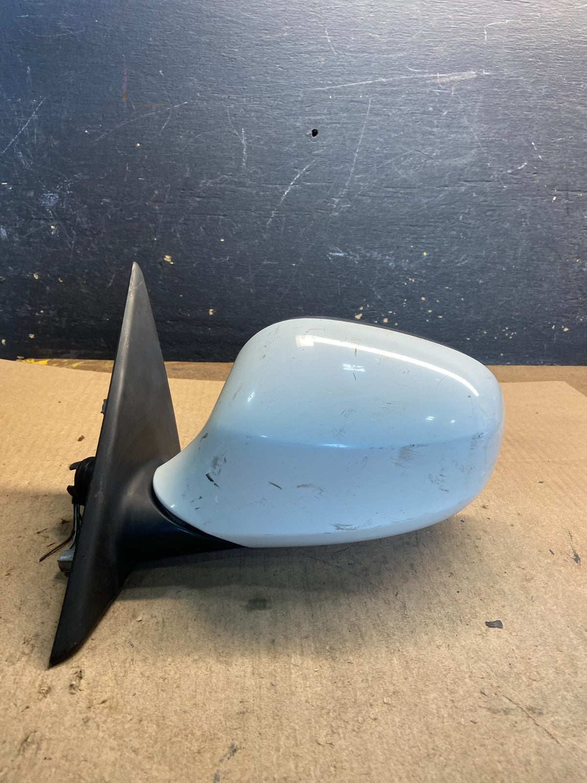 2009 to 2011 BMW 328i 335i Left Driver Lh Side View Door Mirror OEM Z8765 MS0