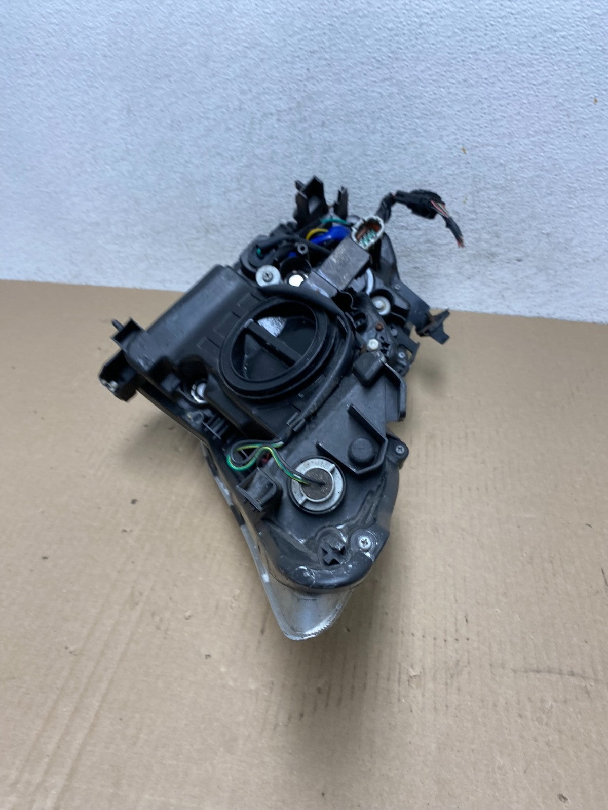 2008 to 2010 Infiniti G37 Coupe RH Right Side Xenon HID Headlight AF5783 DW8