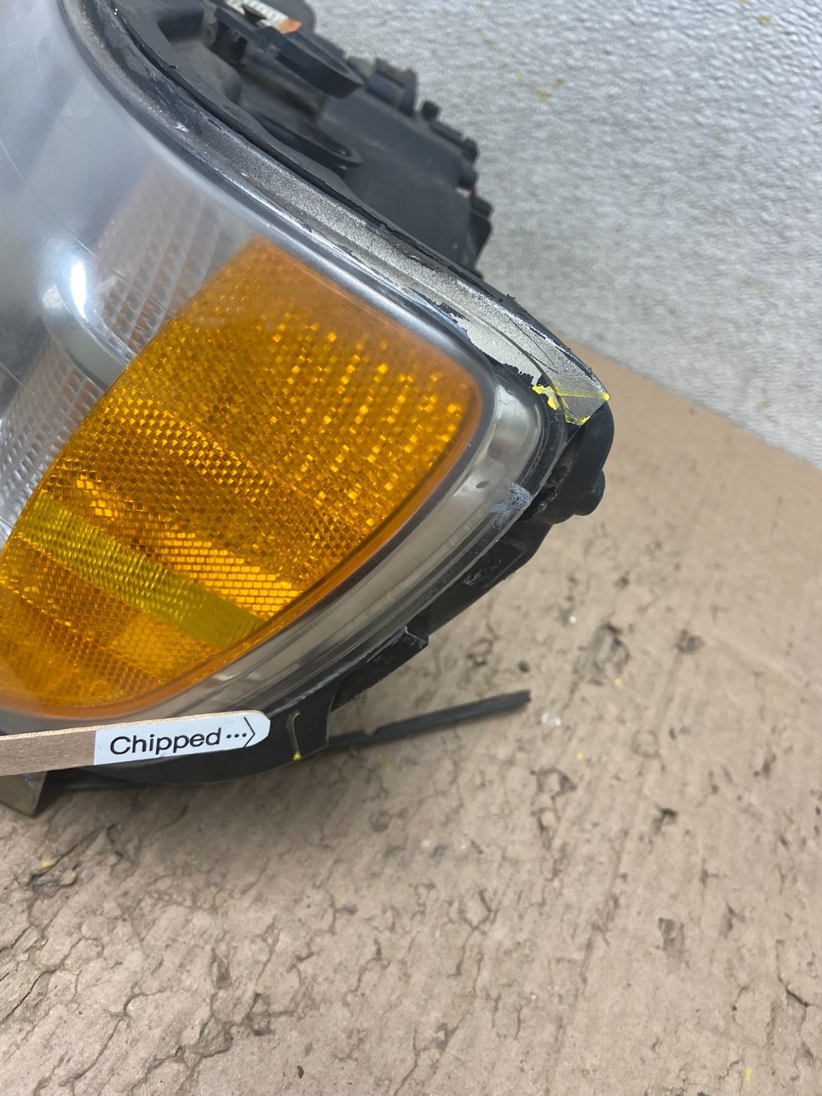 2001 to 2003 Infiniti QX4 Xenon HID Driver Left LH Side Headlight OEM Y4887 DW5