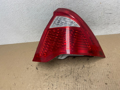 2010 2011 2012 Ford Fusion Right Passenger Side Tail Light AF7085 LK0