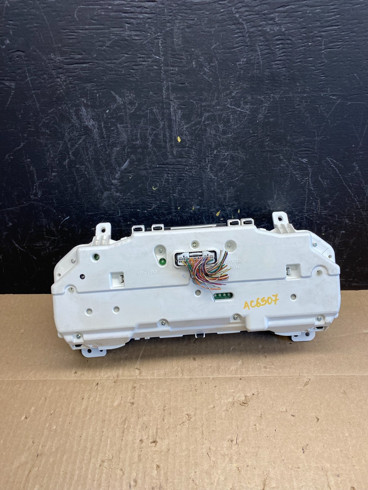 2006 Toyota Sienna Speedometer Cluster Gauge ac6507 DG4