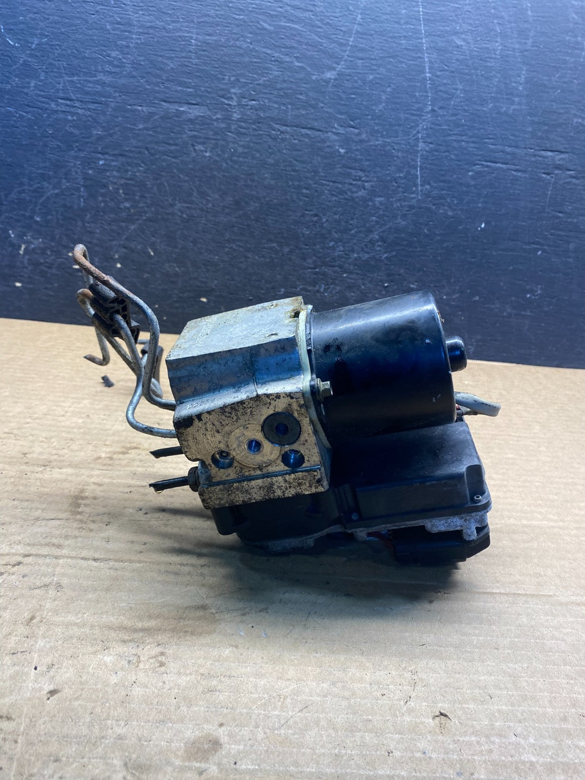 2003 Dodge Ram 1500 2500 ABS Anti Lock Brake Pump AF7568 DG1