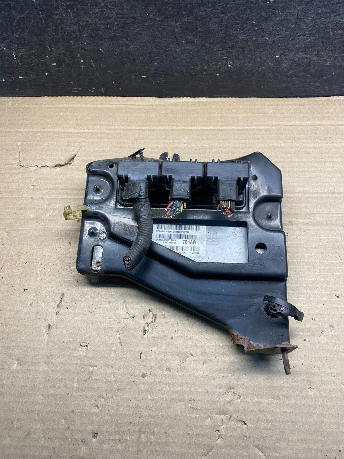 2001 Jeep Grand Cherokee 4.0L ECM Engine Control Computer p56041784ag AH9977 DW0