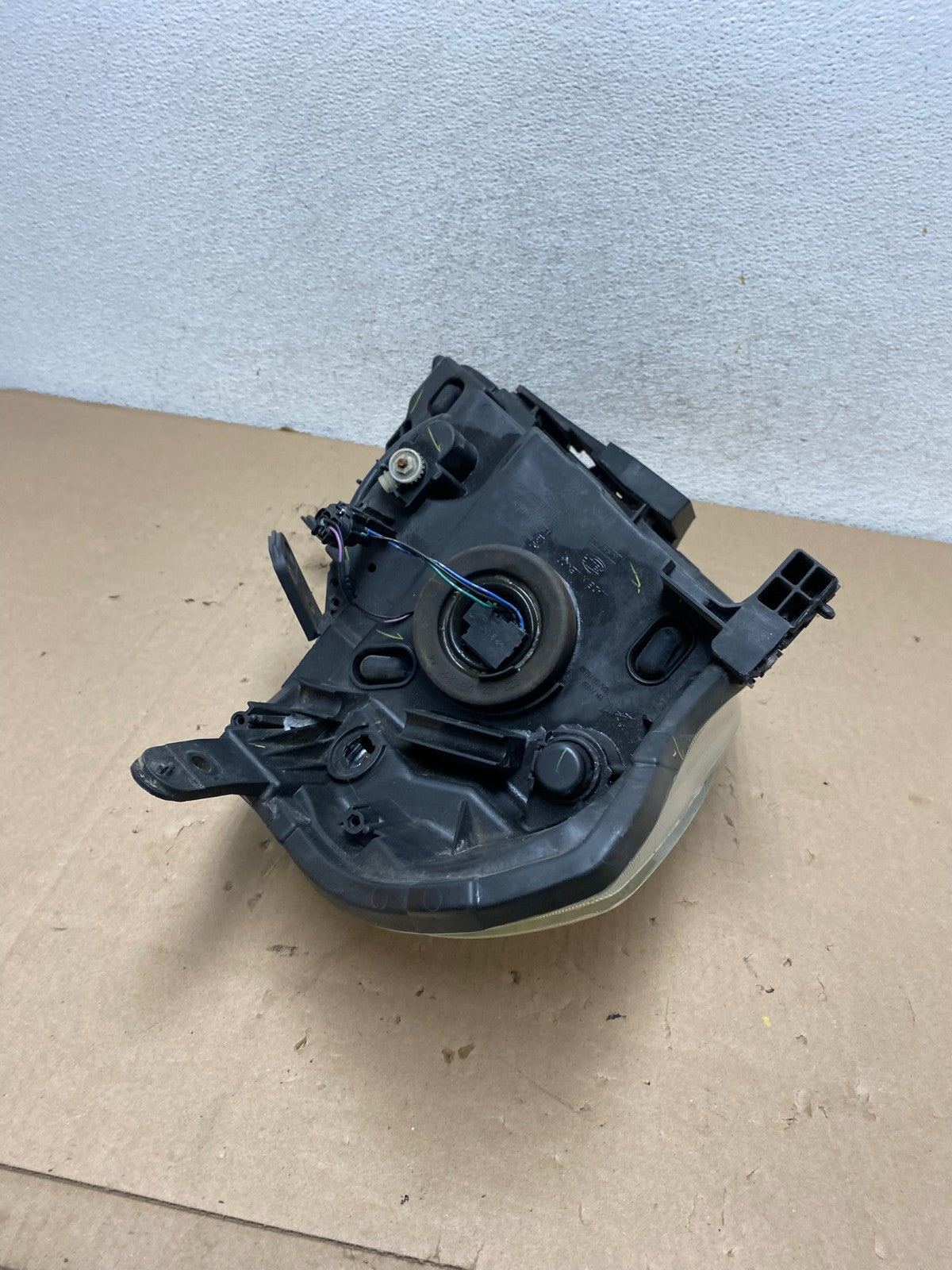 2008 to 2012 Nissan Versa Headlight Halogen Left Driver Lh Side AG6749 DW9