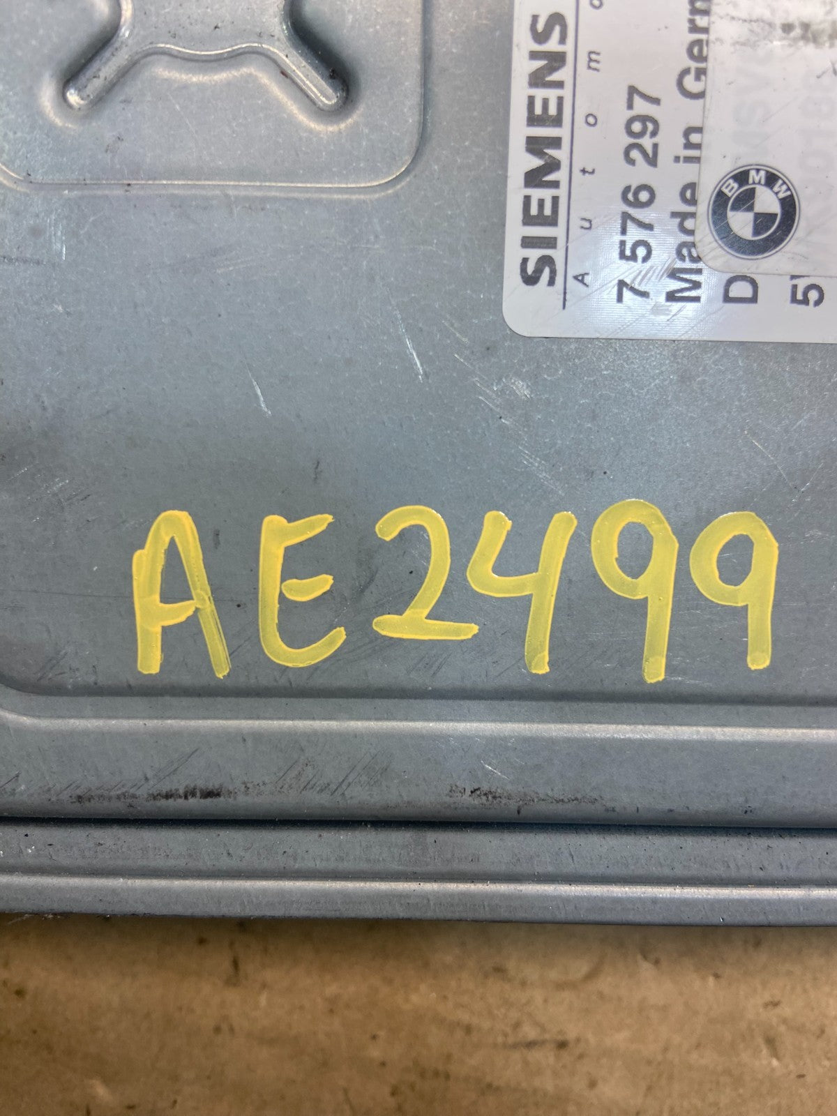 2007 - 2011 BMW 328i 128i E90 ECM ECU Engine Computer 7576636 AE2499 DG3