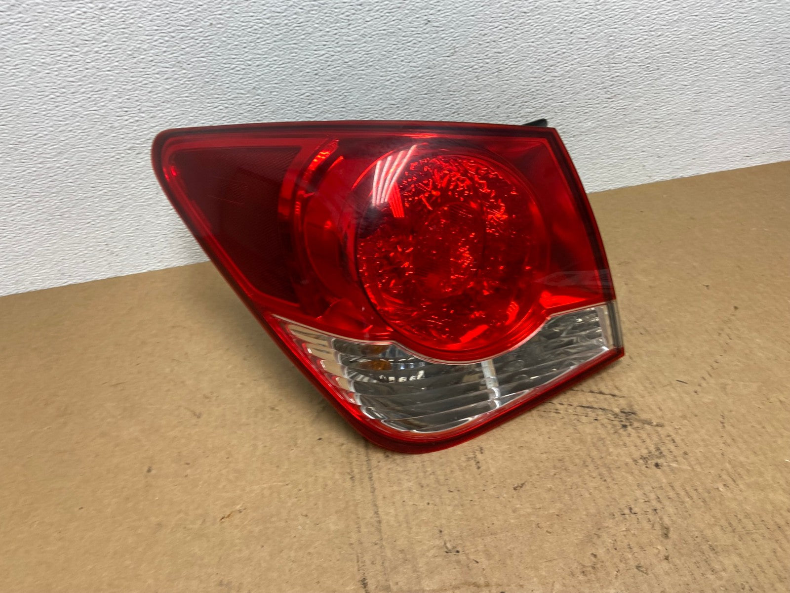 2011 2012 2013 2014 Chevrolet Cruze Left Driver LH Side Tail Light AC3030 LK0