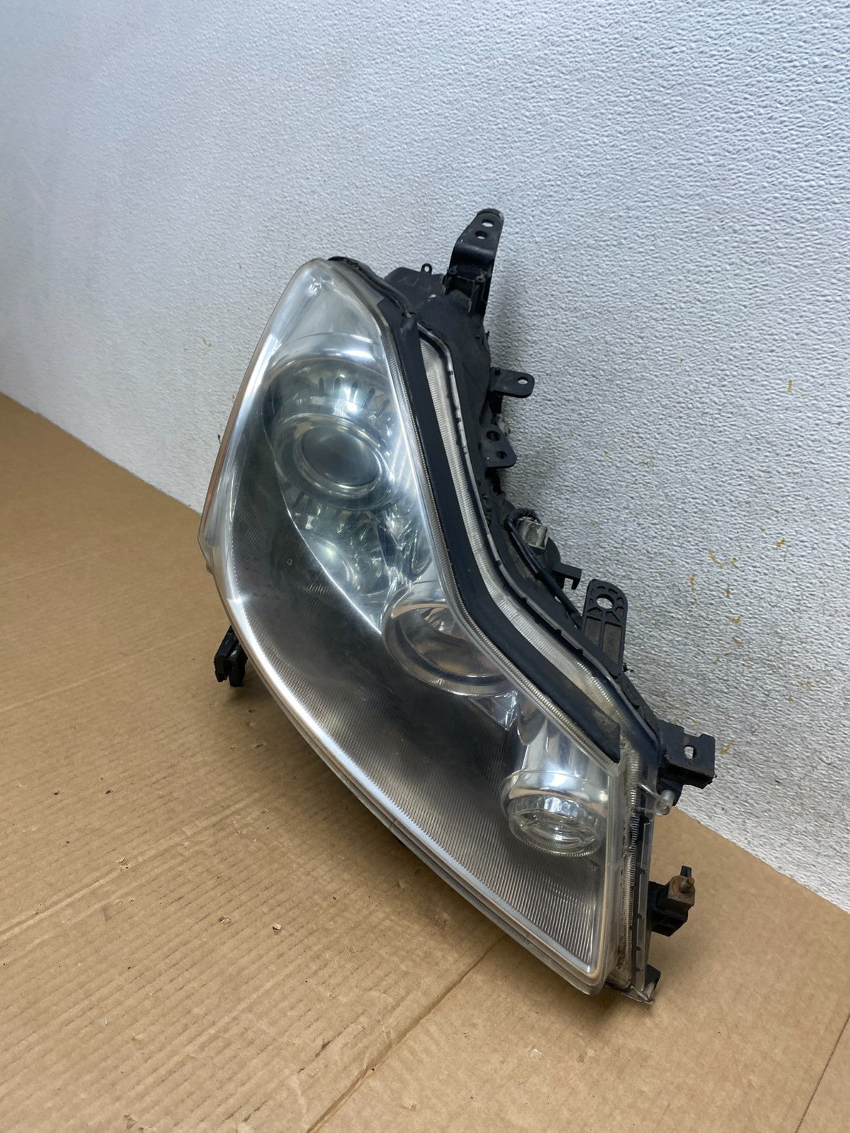 2006 to 2010 Infiniti M35 Right Passenger Rh Xenon HID Headlight AI5751 DW1