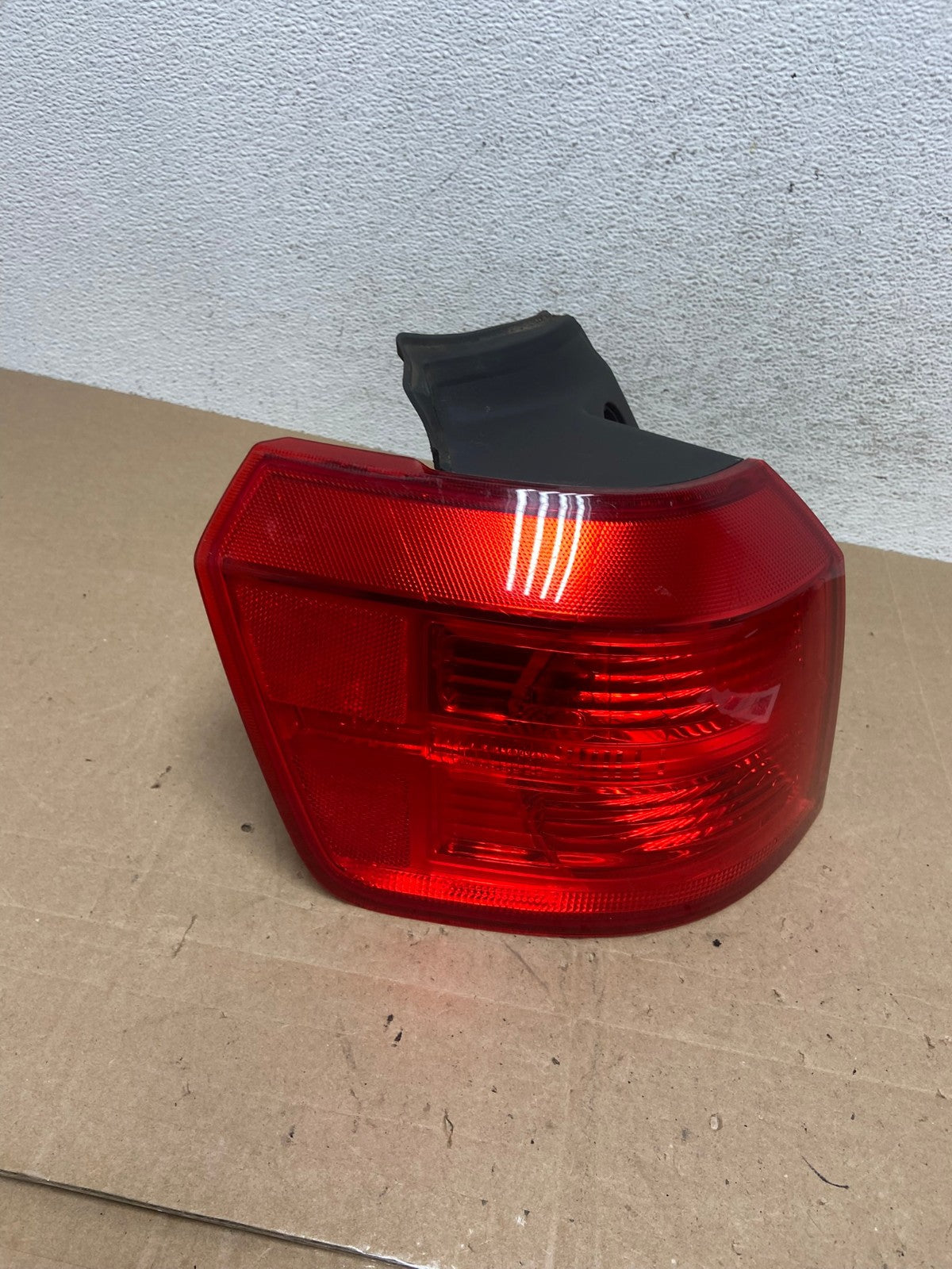 2010 to 2017 GMC Terrain Halogen Tail Light Left Driver Lh Side AE5067 LK2