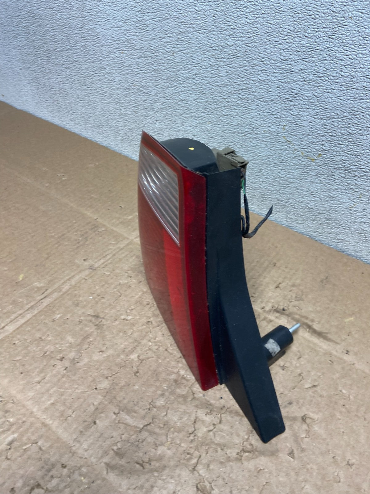 2005 2006 2007 Ford Focus Sedan Left Driver Side Tail Light Oem Y8988 DW1