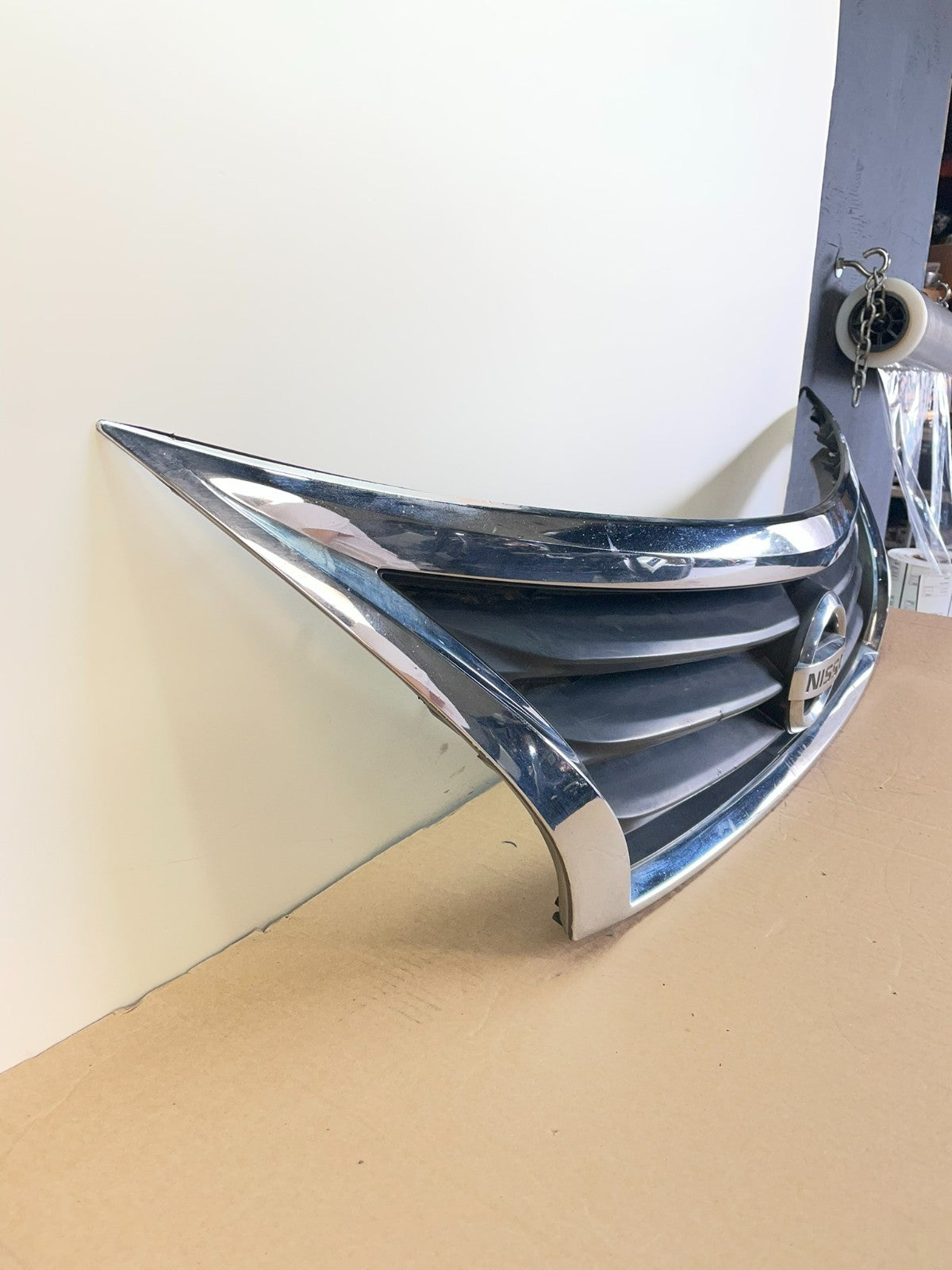 2013 to 2015 Nissan Altima Front Upper Grill Grille Sedan Aftermarket ah0018 DG2