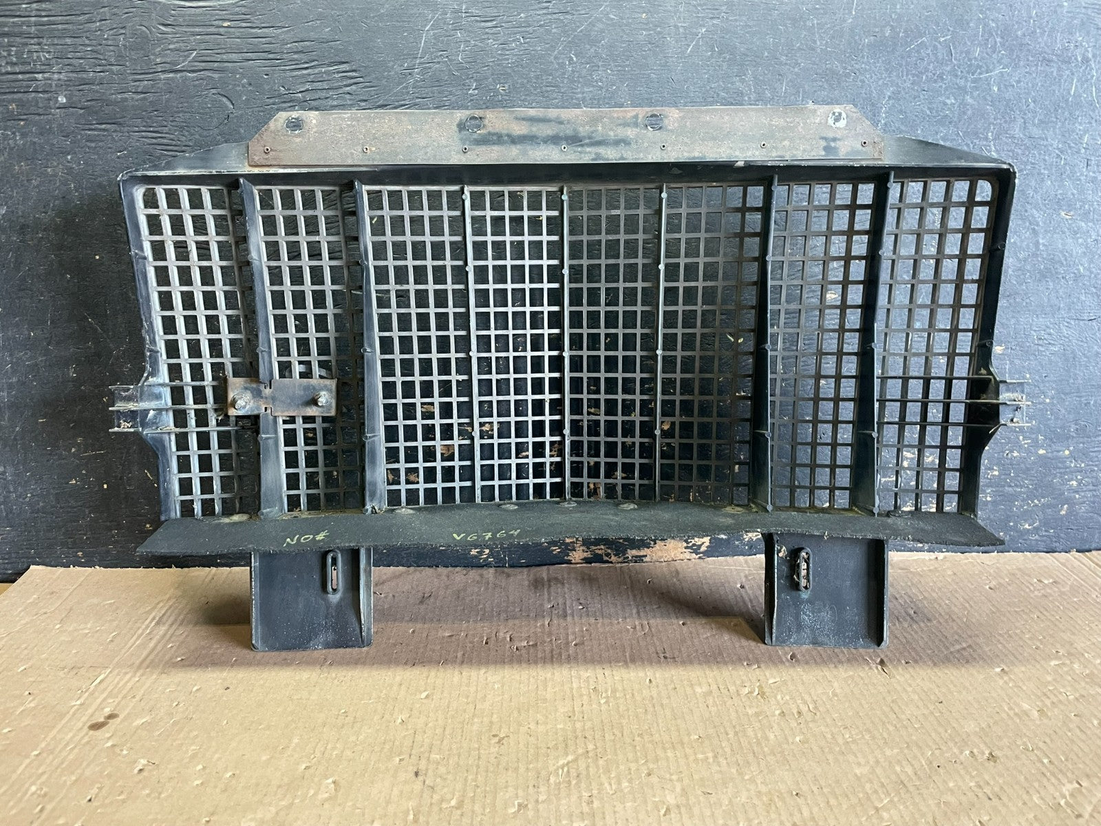 1979 to 1983 Buick Riviera Front Grill AA22173