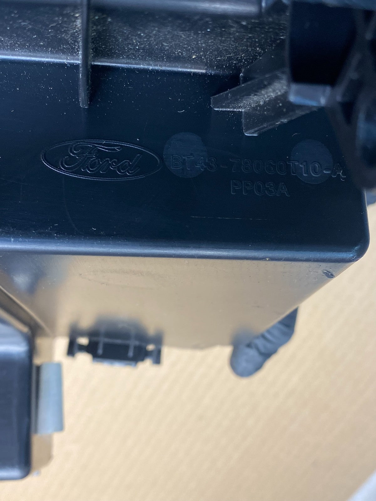 2011 to 2014 Ford Edge Front Glove Box Compartment AG8495 DG6