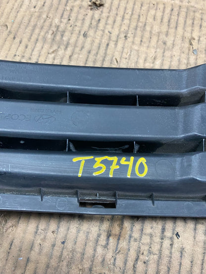 2007 2008 2009 Hyundai Elantra Front Lower Grille Grill 86561-2h001 T5740 DG11