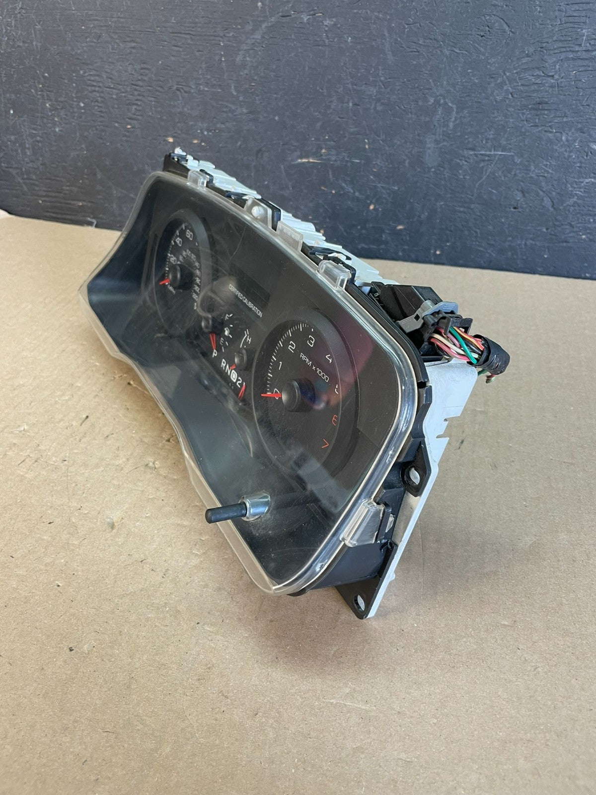 2009 to 2011 Mercury Grand Marquis Speedometer Cluster Gauge ae3304 DG2