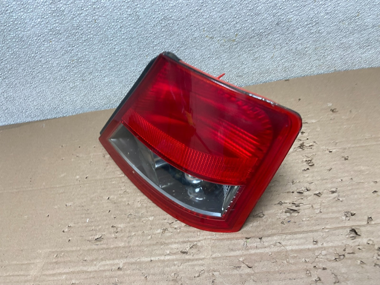 2003 2004 Infiniti M45 Right Passenger Side Tail Light Oem AB1579 DG1
